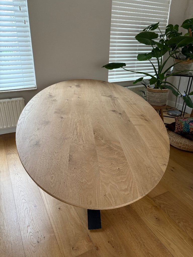 Als nieuwe ovale eikenhouten eettafel 240cm, Huis en Inrichting, Tafels | Eettafels, Ophalen, Ovaal, 200 cm of meer, 100 tot 150 cm