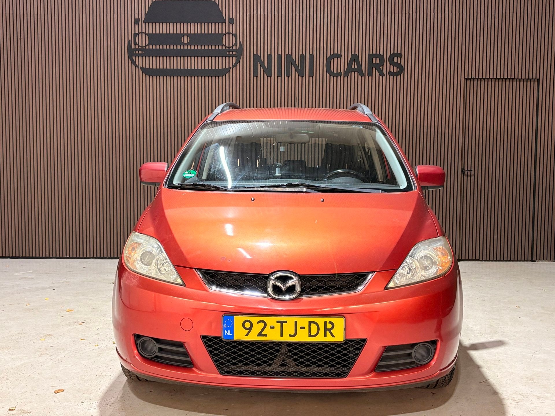 Mazda 5 1.8 Touring 7 persoons NAP Nieuwe apk, Auto's, Stof, Gebruikt, 4 cilinders, Origineel Nederlands