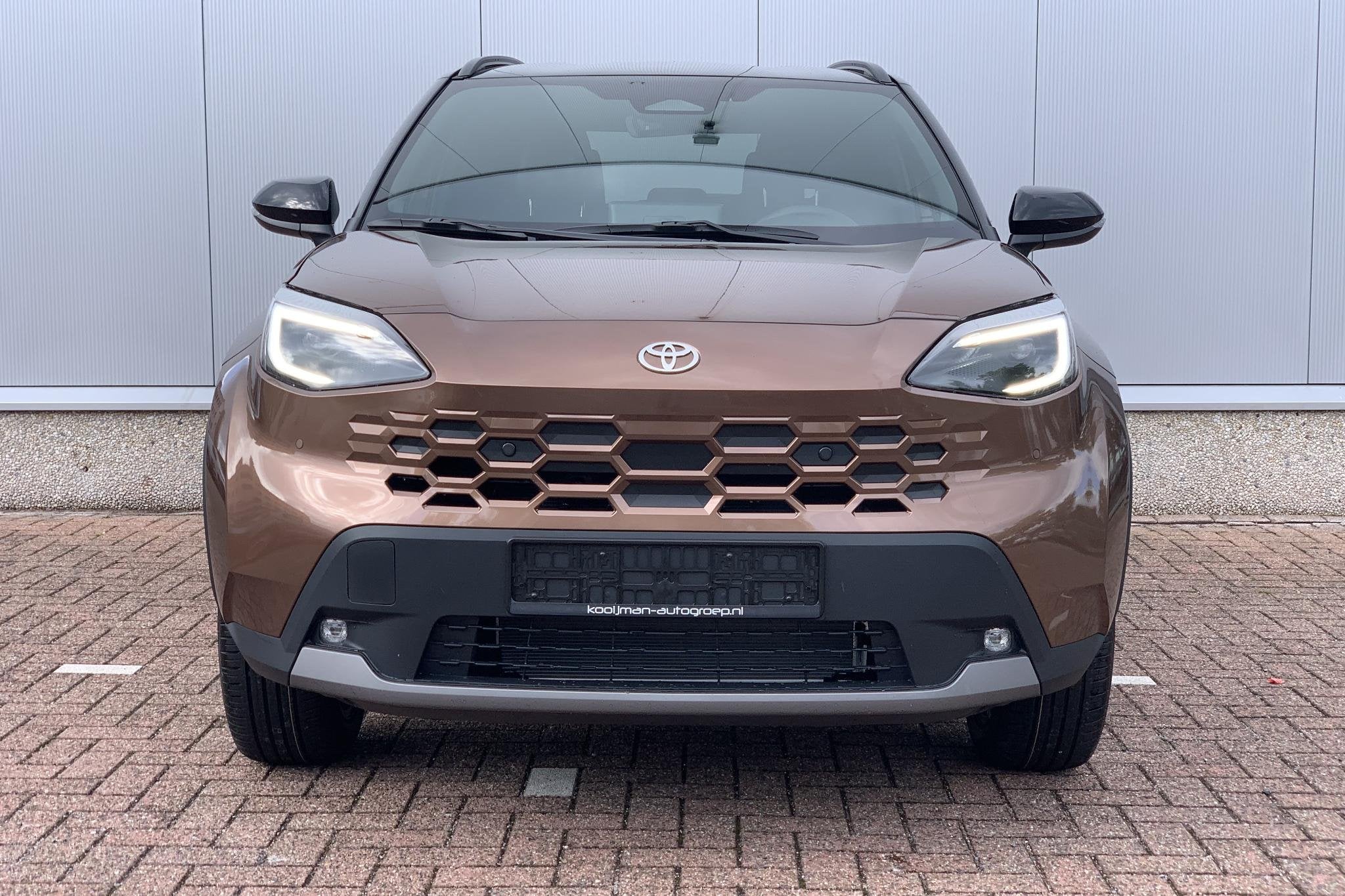 Toyota Yaris Cross 1.5 Hybrid 130 Executive / Premium Pack /, Auto's, Overige kleuren, Leder en Stof, 1490 cc, Bedrijf
