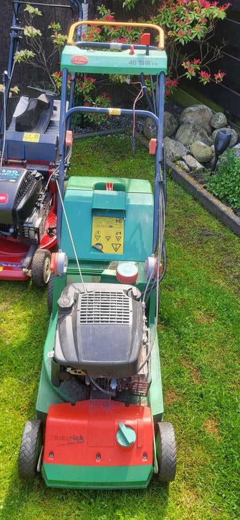 Motermaaier lopend met aandrijving, Cirkelmaaier, Gebruikt, Opvangbak, Benzine-grasmaaier