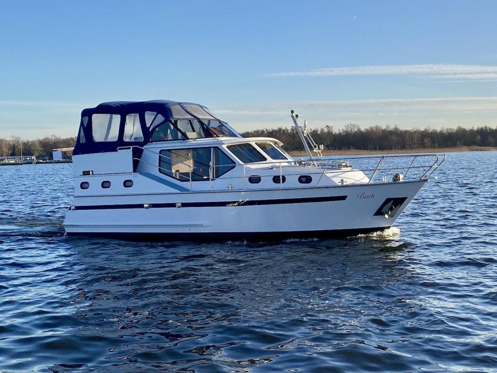 Bach Yacht 1050 GS, 1997, Boeg/hek, Staal, Overige merken, Gebruikt, 11 m