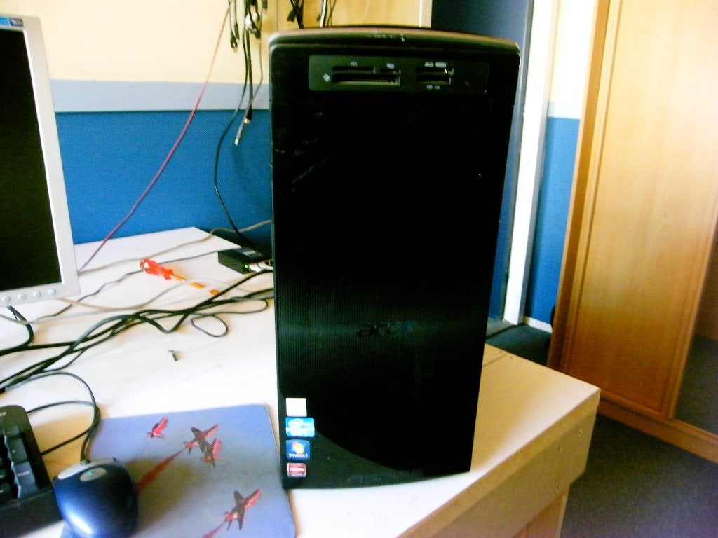 acer aspire desktop, Ophalen, 2 tot 3 Ghz, 512 GB, Zo goed als nieuw
