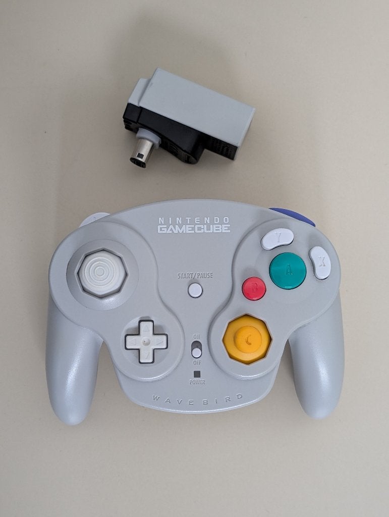 WaveBird Wireless Controller + Receiver, Ophalen of Verzenden, Zo goed als nieuw, Zwart, Met 1 controller