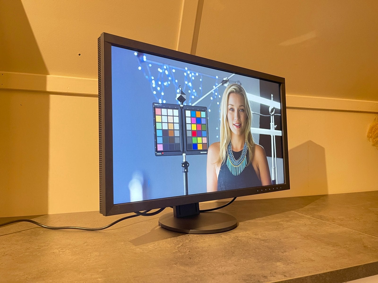 EIZO ColorEdge CS2740 27 inch 4K monitor GEKALIBREERD, Computers en Software, IPS, In hoogte verstelbaar, Ophalen of Verzenden