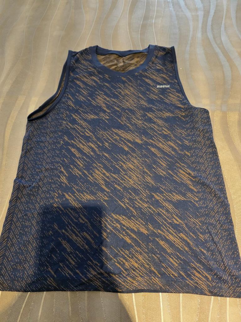 Harloopshirt (atletiek) van Kiprun 10-11 jaar zgan, Sport- of Zwemkleding, Zo goed als nieuw, Jongen, Kiprun
