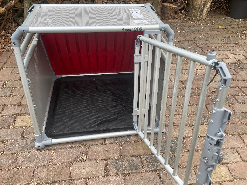 Auto Bench 4pets, Ophalen, Zo goed als nieuw