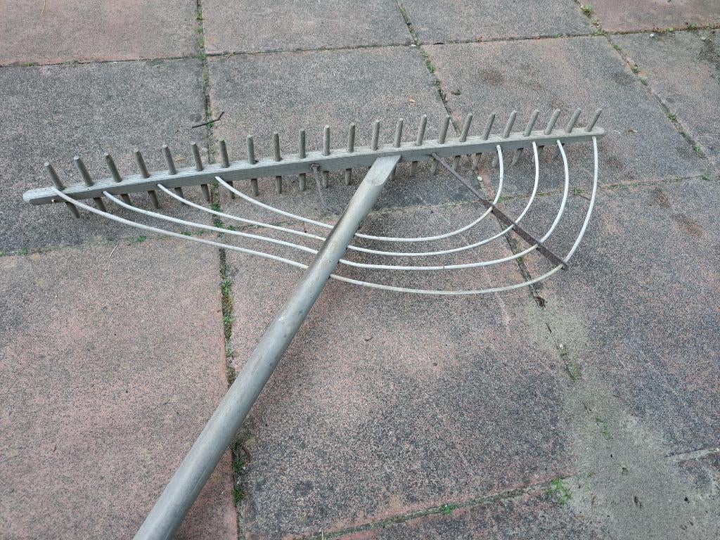 Antieke hooihark, tweezijdig, Tuin en Terras, Hand-tuingereedschap, Ophalen, Gebruikt, Hark