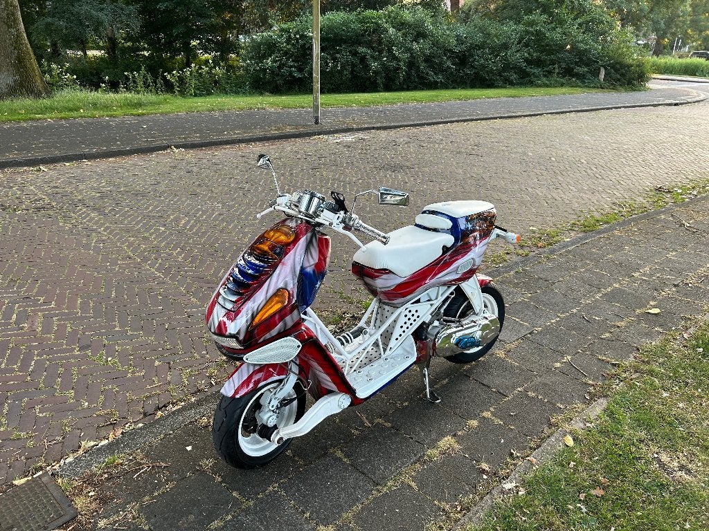 Italjet Dragster 50cc special paint, Fietsen en Brommers, Gebruikt, Maximaal 45 km/u, Benzine, 50 cc