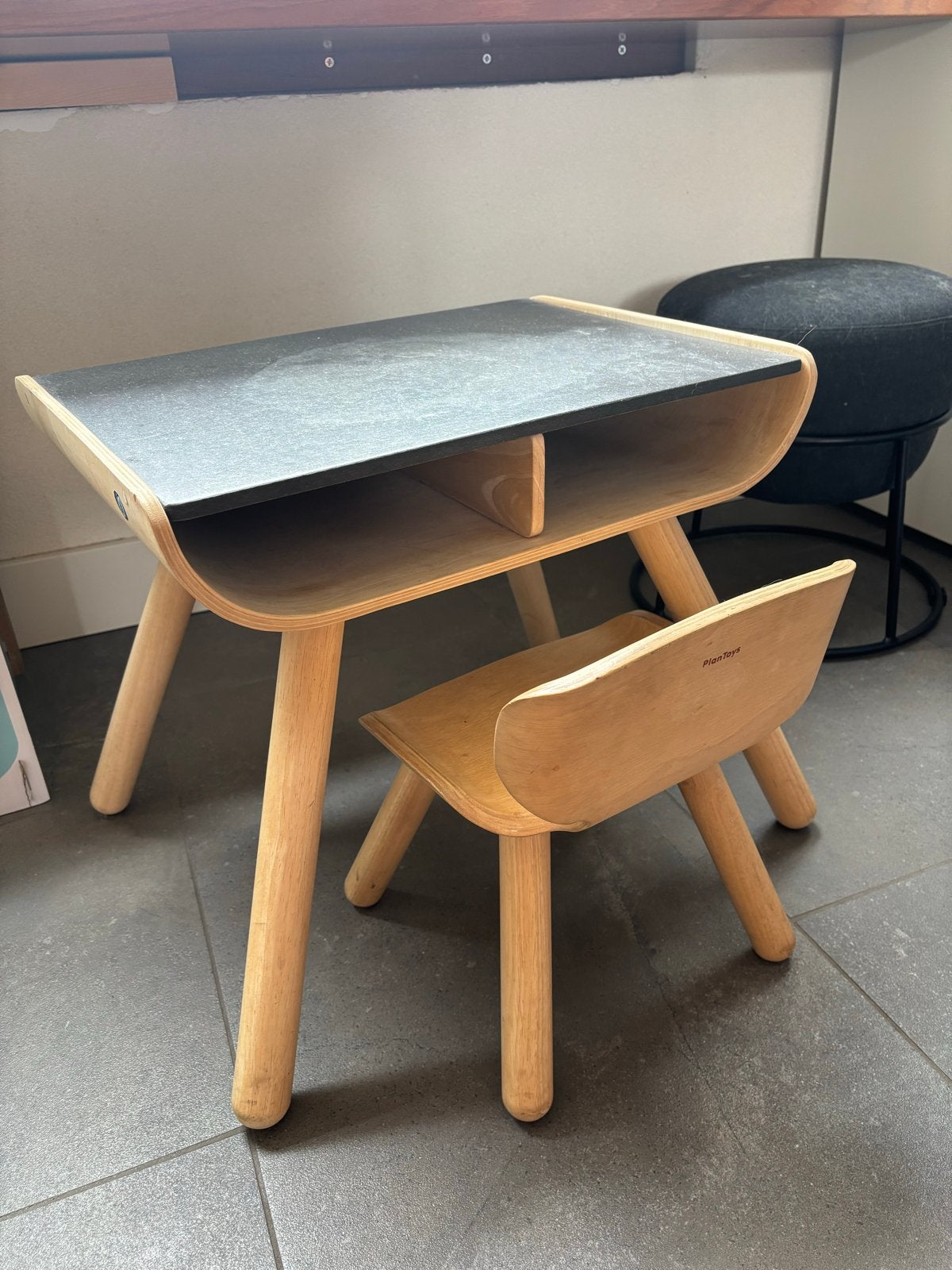 Plantoys kinderbureau en stoel - Gebruikt, Ophalen, Gebruikt, Tafel(s) en Stoel(en)