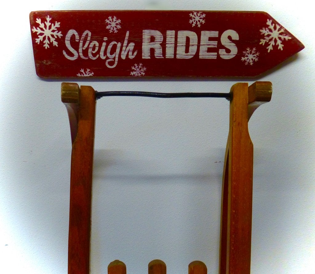 Handgeschilderd Après Ski bord / Sleigh Rides / slee rijden, Rood, Vintage, 13 cm, Ophalen of Verzenden