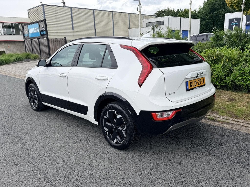 Kia Niro EV ComfortLine 64,8KWH 204PK•Half-Leder•Camera, Stof, Gebruikt, 750 kg, 1657 kg