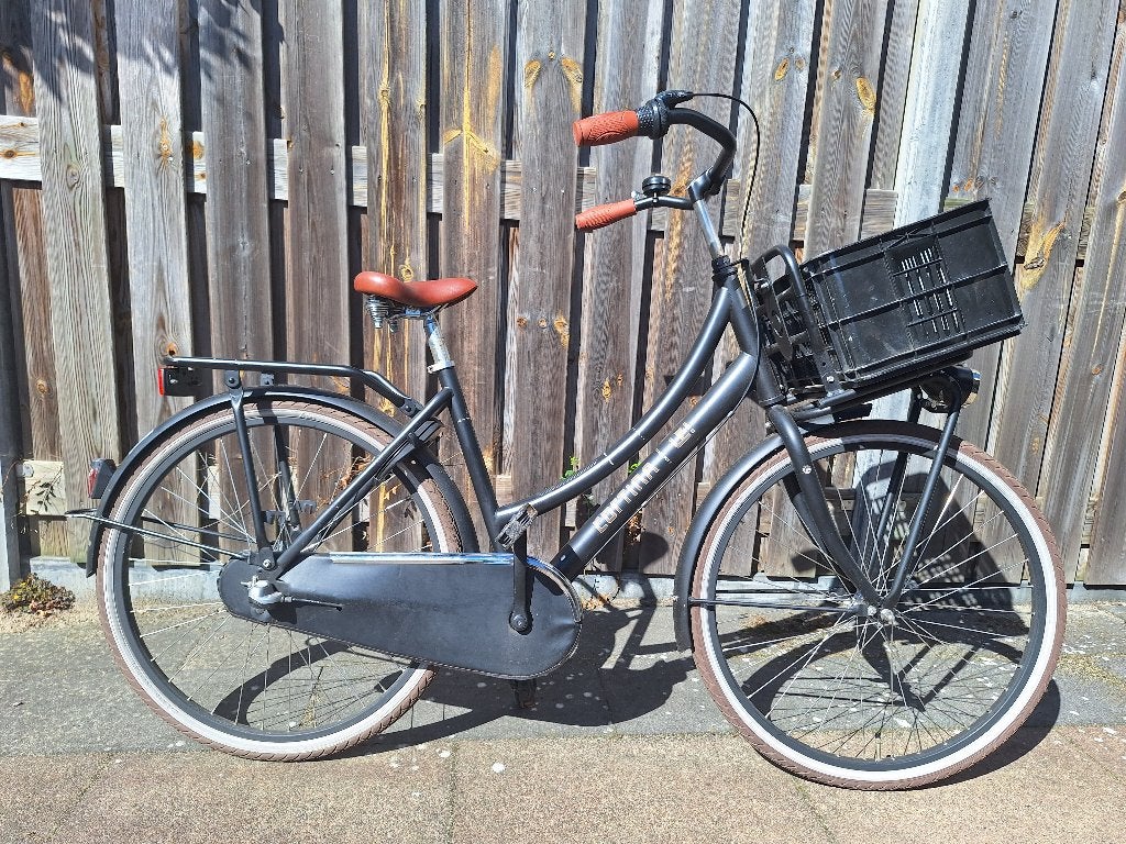 Cortina 26 inch meisjesfiets inclusief Basil krat, Terugtraprem, Gebruikt, Versnellingen, Cortina