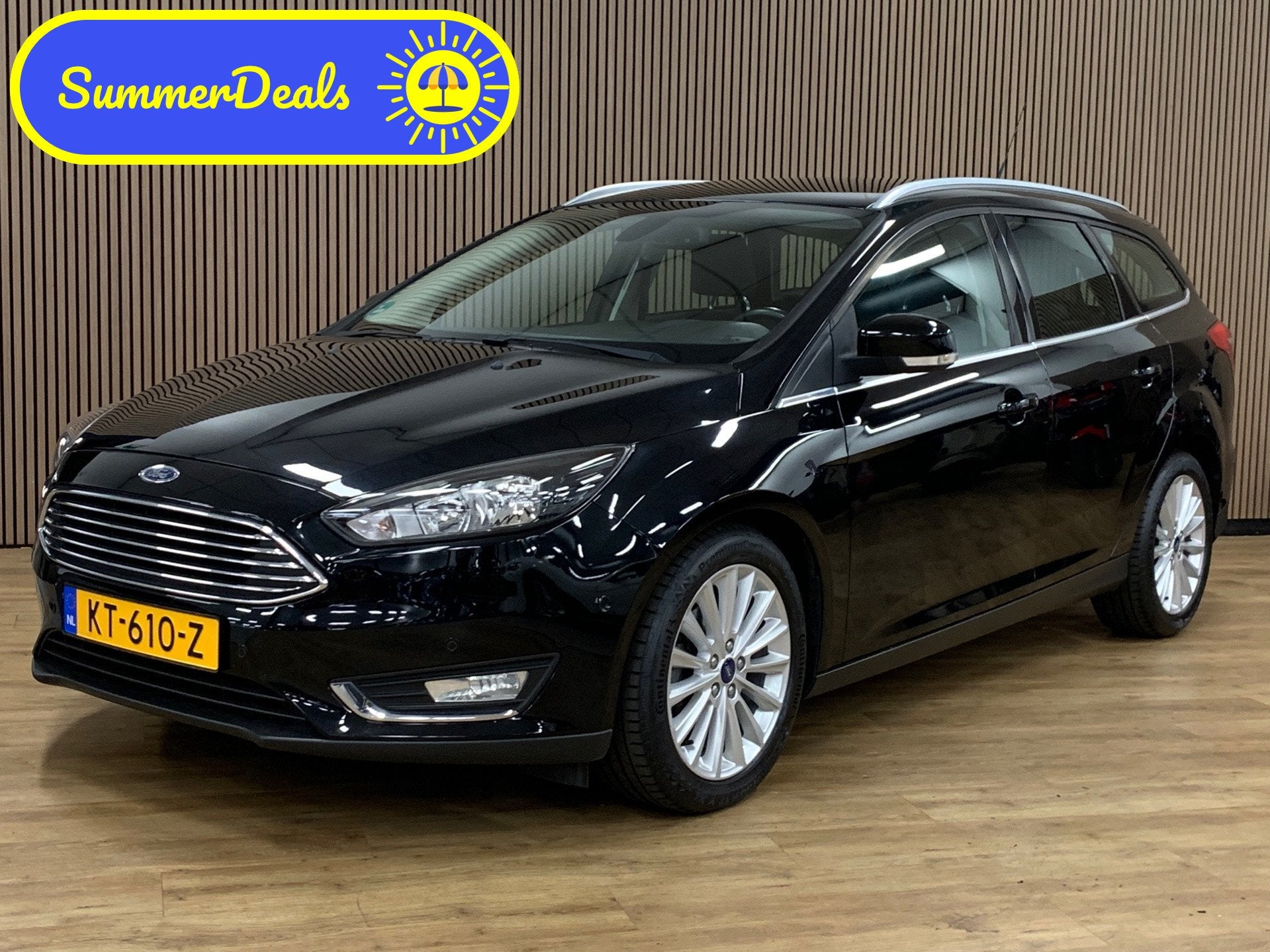 Ford Focus Wagon 1.0 Titanium|105000KM|Navigatie|Climate Con, Gebruikt, Automatische klimaatregeling, Zwart, Origineel Nederlands