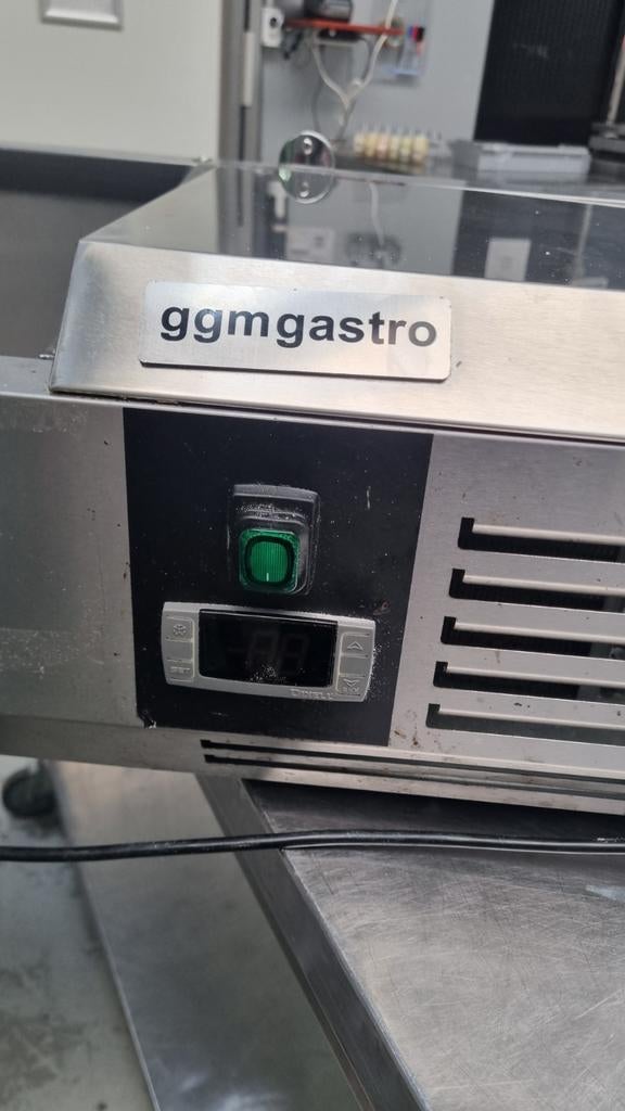 GGMgastro Pizzavitrine 2M 1/3 - Koelt niet meer, Ophalen, Koelen en Vriezen
