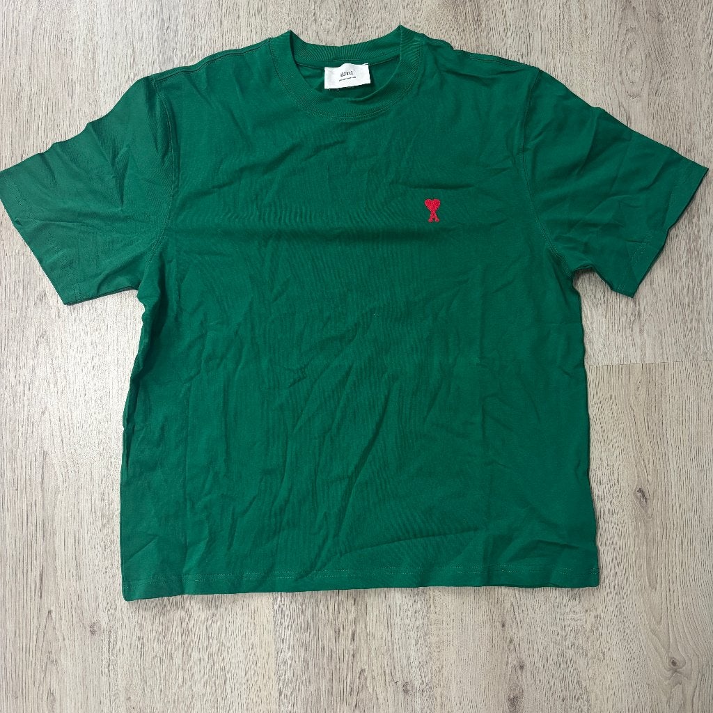 AMI Paris T-shirt - Groen met Rood Hart (Maat XL), Ophalen of Verzenden, Nieuw, Maat 56/58 (XL), Groen