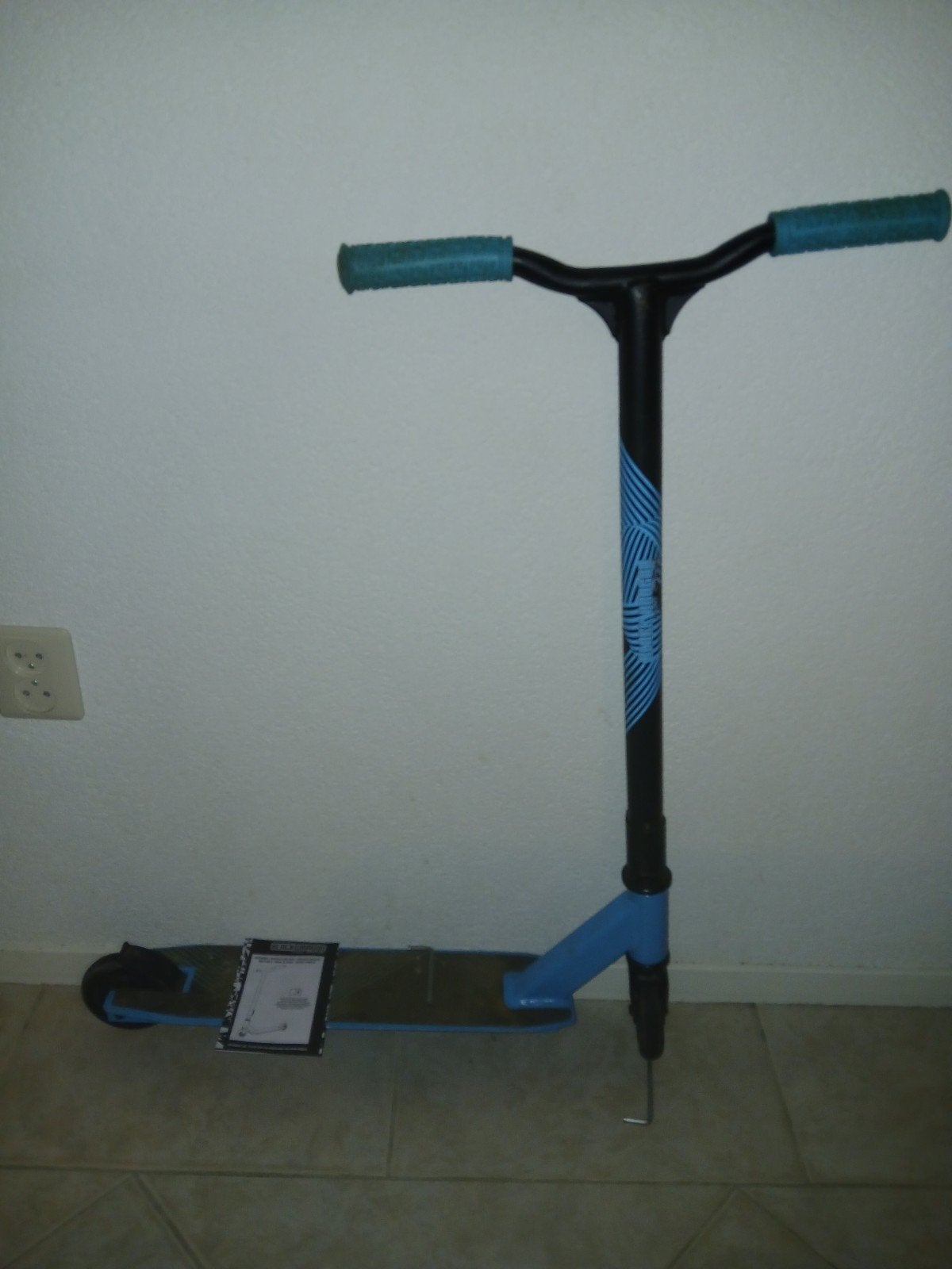 Black dragon stunt step, Fietsen en Brommers, Steps, Ophalen of Verzenden