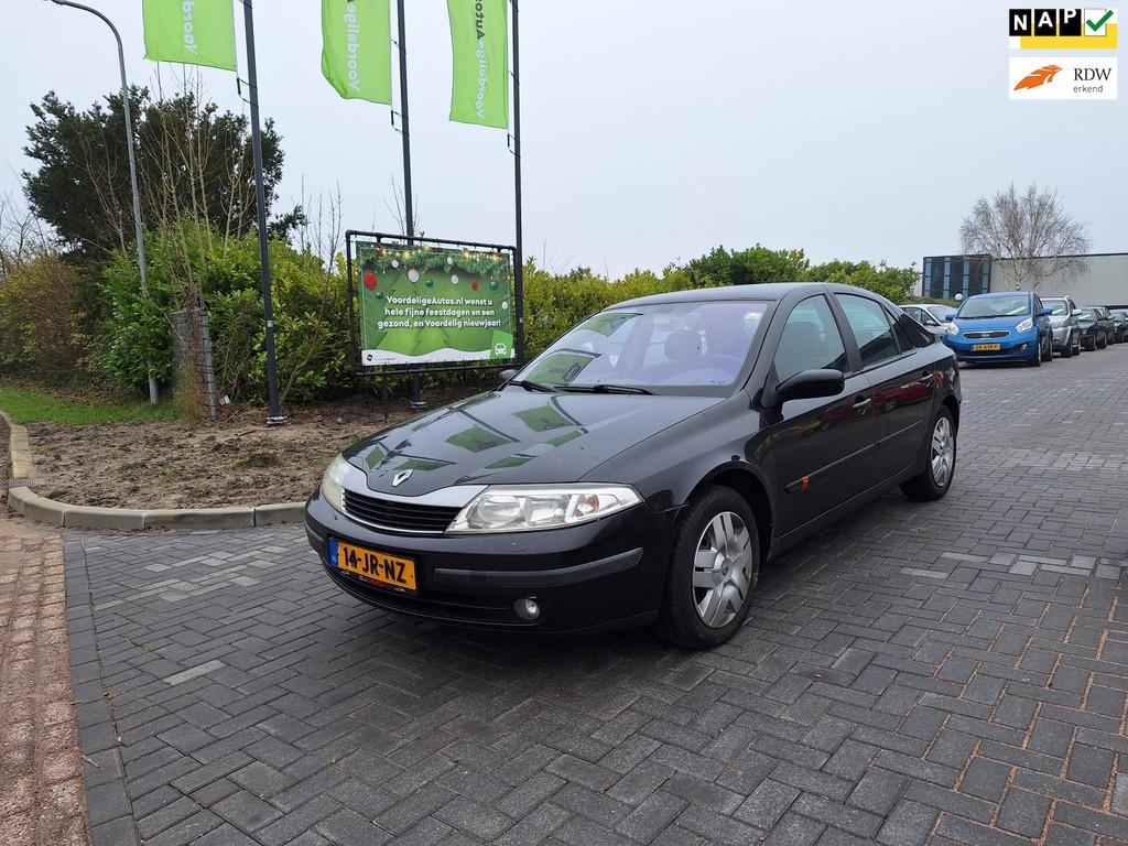 Renault Laguna 1.8-16V Expression / AUTOMAAT, Laguna, Gebruikt, 4 cilinders, 1290 kg