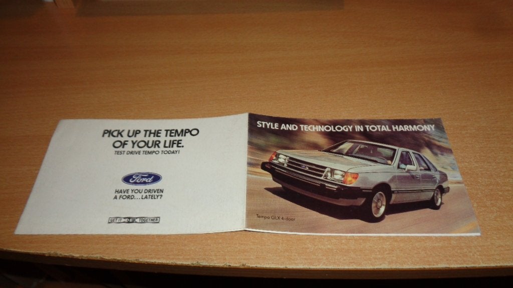 ZELDZAM Kleine USA Folder FORD TEMPO  1984, Verzenden, Zo goed als nieuw, Ford