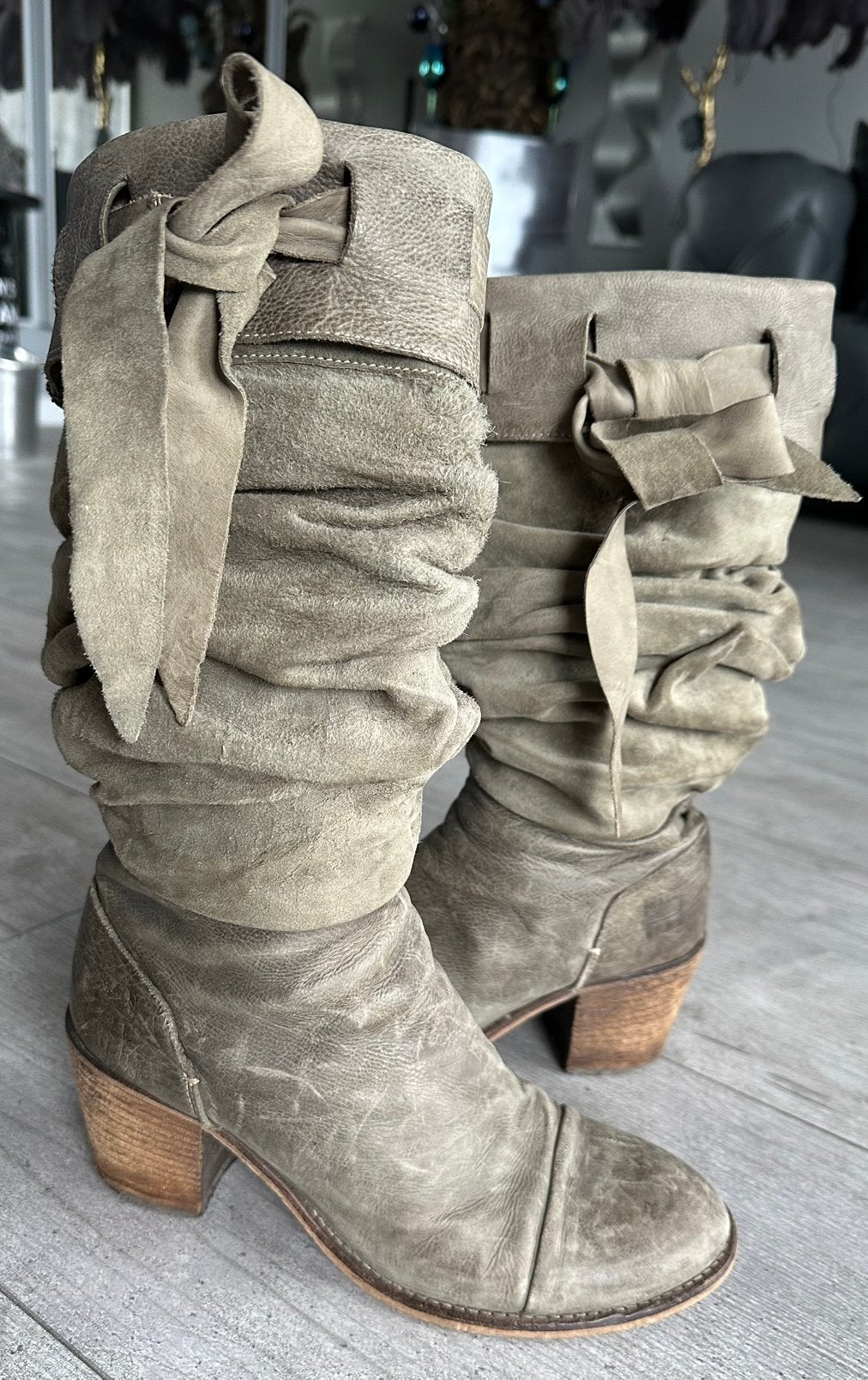 Walk in the park , suede/ leer, “afzak” laarzen, maat 38, Kleding | Dames, Schoenen, Hoge laarzen, Ophalen of Verzenden, Gedragen