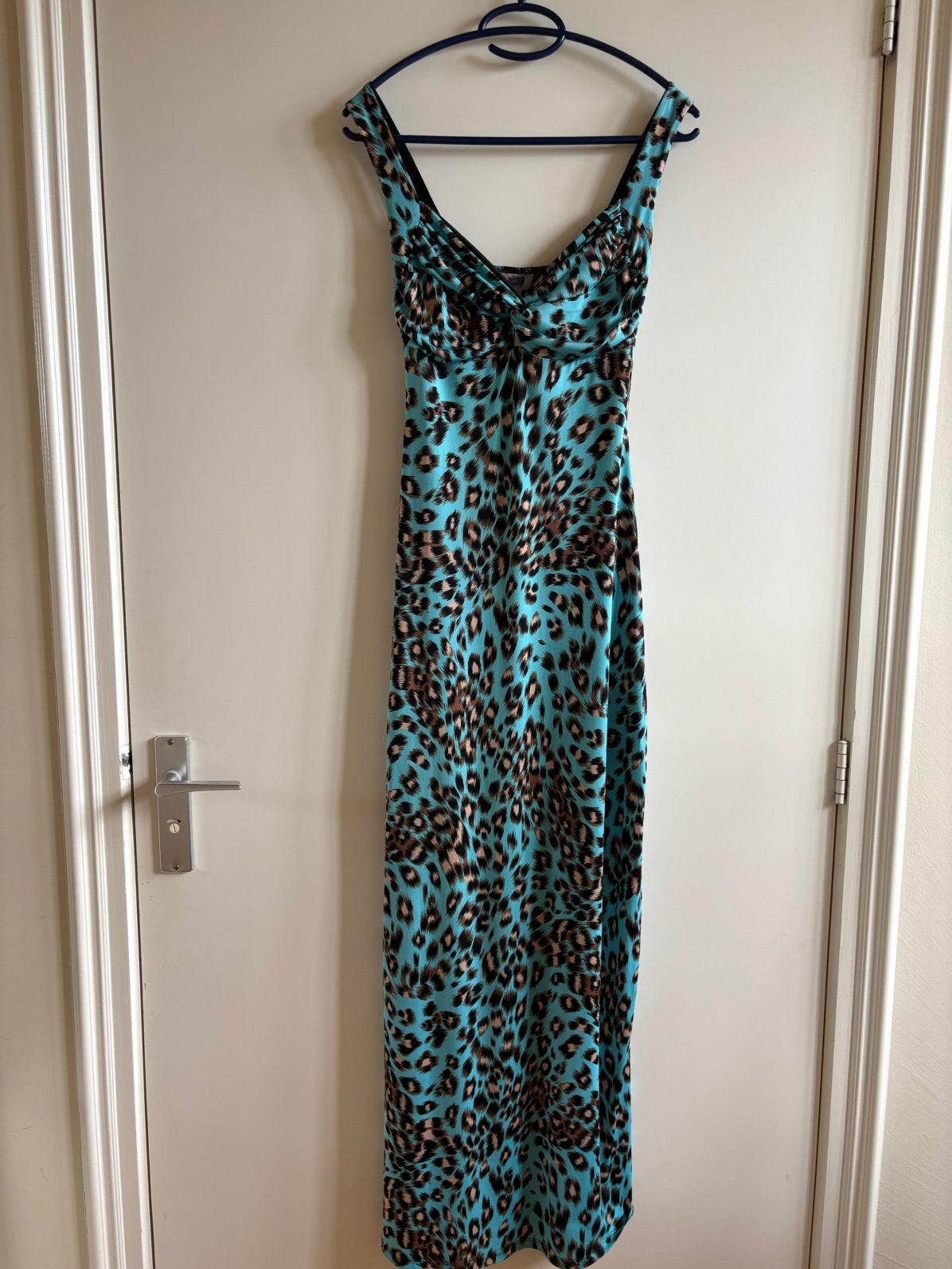 Zomerse lange aquakleurige panterjurk, Kleding | Dames, Ophalen of Verzenden, Zo goed als nieuw, Maat 38/40 (M), Onder de knie