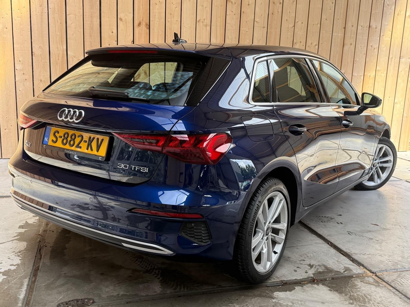 Audi A3 Sportback 30 TFSI Advanced edition Automaat | Sports, Auto's, Gebruikt, Euro 6, Blauw, Origineel Nederlands