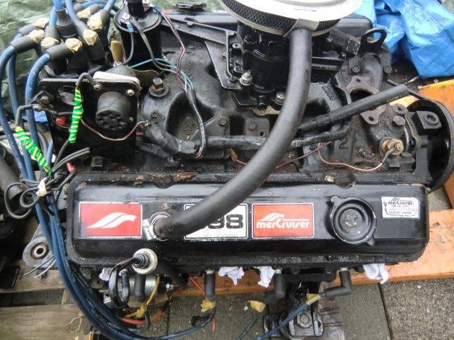 vorstschade gevraagd mercruiser volvo  5.0  5.7 7.4, Ophalen, Gebruikt, Motor en Techniek
