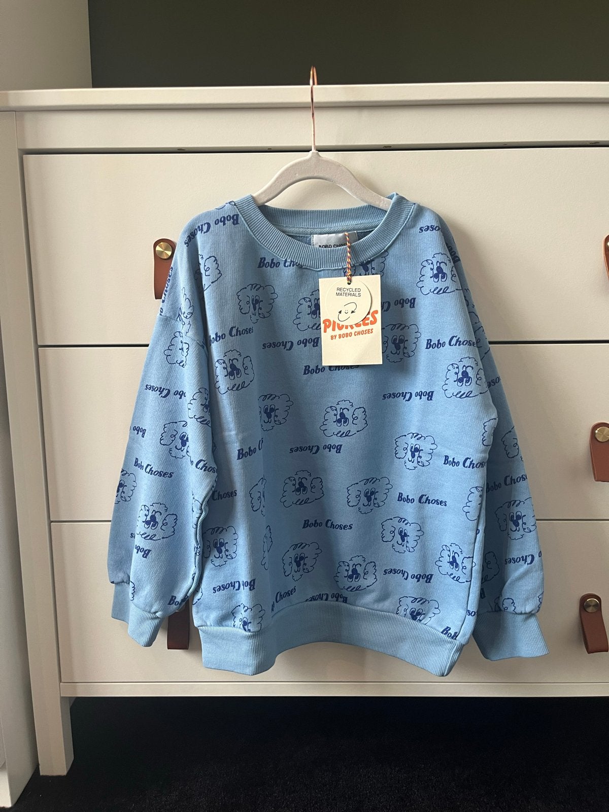 Nieuwe BOBO Choses trui - Maat 122, Ophalen of Verzenden, Nieuw, Jongen of Meisje, Trui of Vest