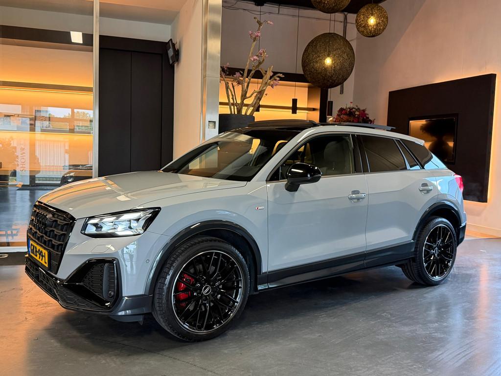 Audi Q2 35 TFSI S line Edition 1 Pano B&O Led-Matrix, Auto's, 4 cilinders, 150 pk, Leder, Bedrijf