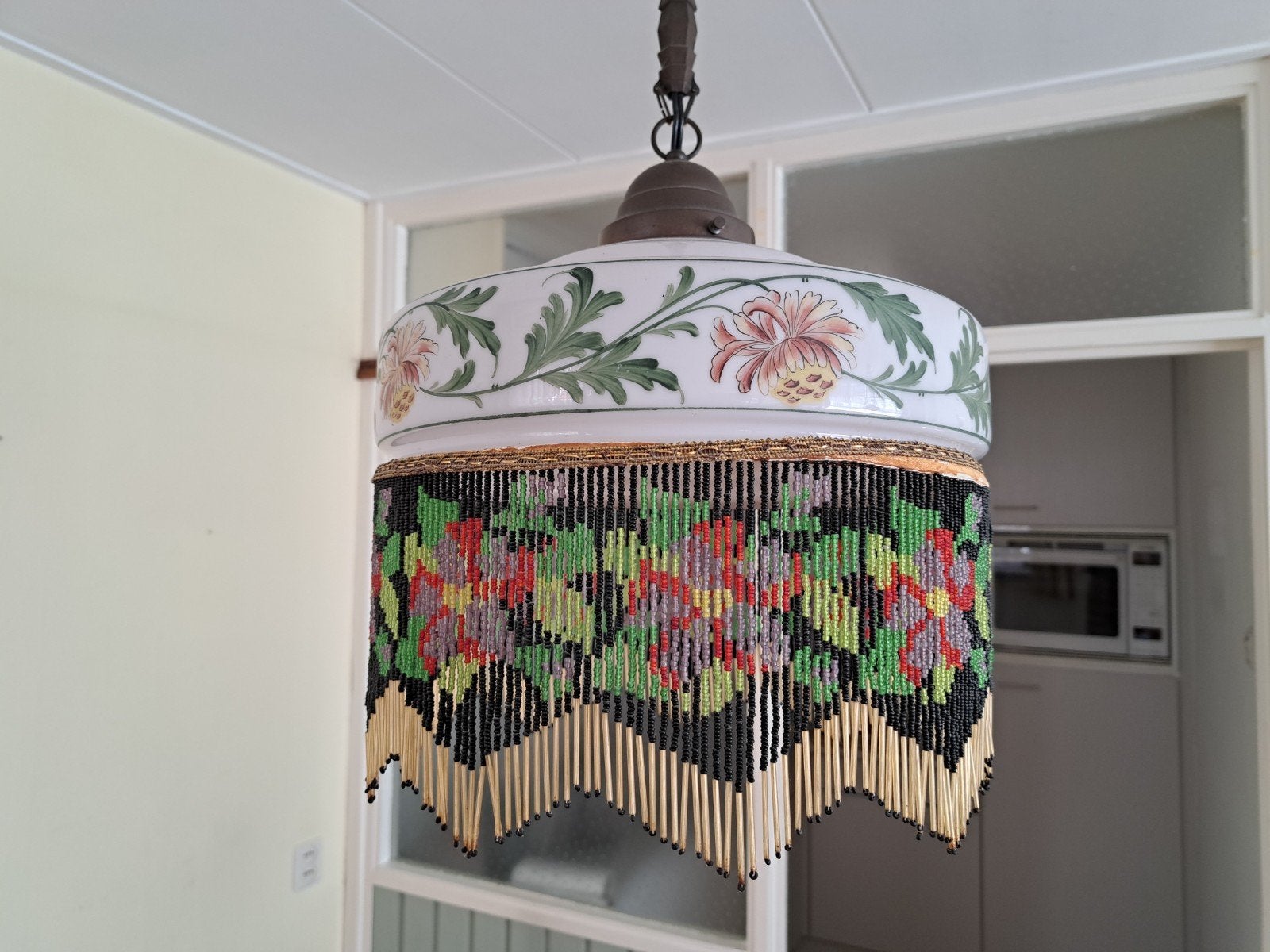Vintage hanglamp met kralen en bloemmotief, Antiek en Kunst, Ophalen