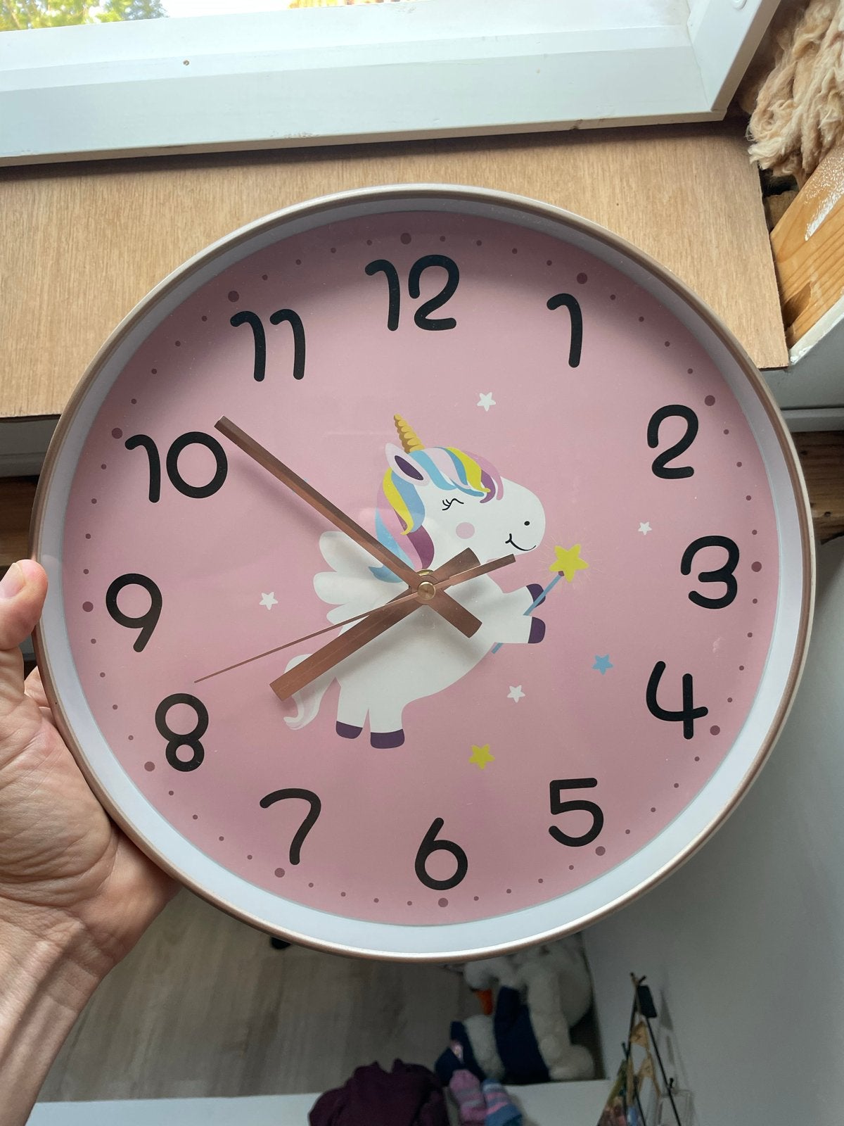 Unicorn klok! Leuke stille eenhoorn klok voor kinderkamer, Wandklok, Analoog, Werkt op batterijen, Ophalen of Verzenden