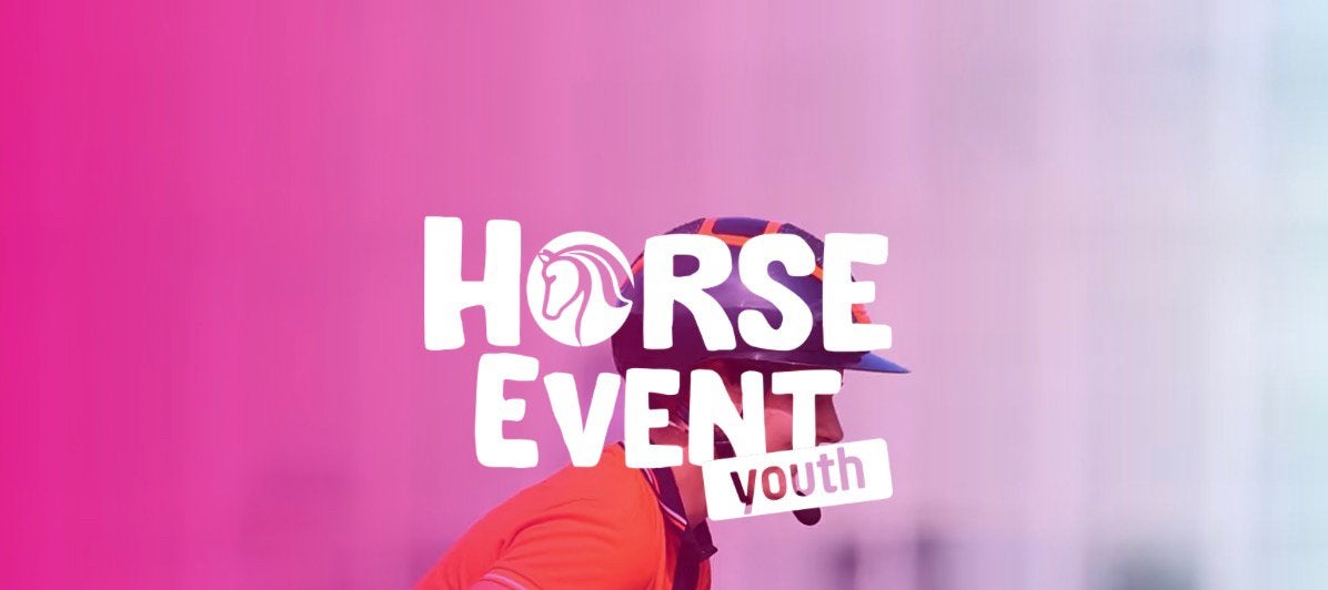 Gezocht 2 of 3 vip kaarten zondag 20 sept horse youth event, Tickets en Kaartjes, Twee personen