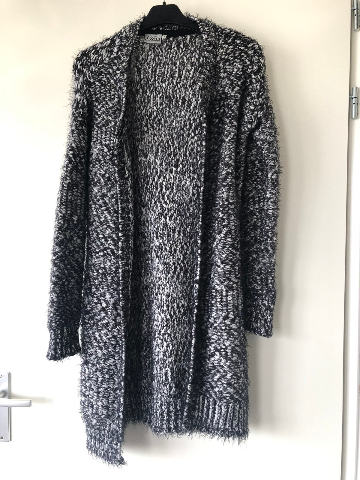 Lange vest, maat S, zwart/grijs/wit, in goede staat, Kleding | Dames, Ophalen of Verzenden, Zo goed als nieuw, Maat 36 (S), Zwart