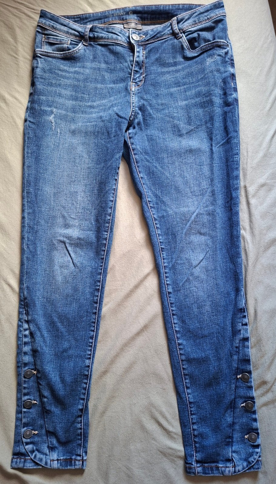 Yessica C&A Skinny Jeans met knoopjes onderaan, Kleding | Dames, Spijkerbroeken en Jeans, Blauw, Yessica, Ophalen of Verzenden