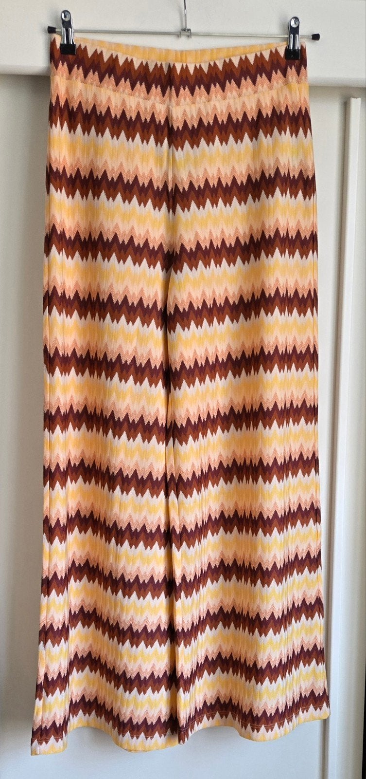 Nieuw! King Louie palazzo broek pantalon M, Kleding | Dames, Broeken en Pantalons, Maat 38/40 (M), Geel, Nieuw, Ophalen of Verzenden