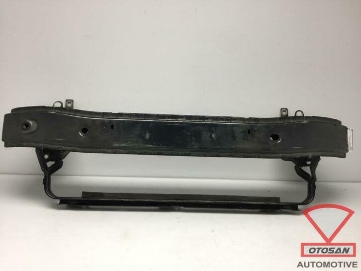volvo c30 2010 bumperbalk bumper balk voor, Gebruikt, Gunnar Engellaus vag 8
405 31  Gothenburg, SE, Info@volvocars.com, Ophalen of Verzenden