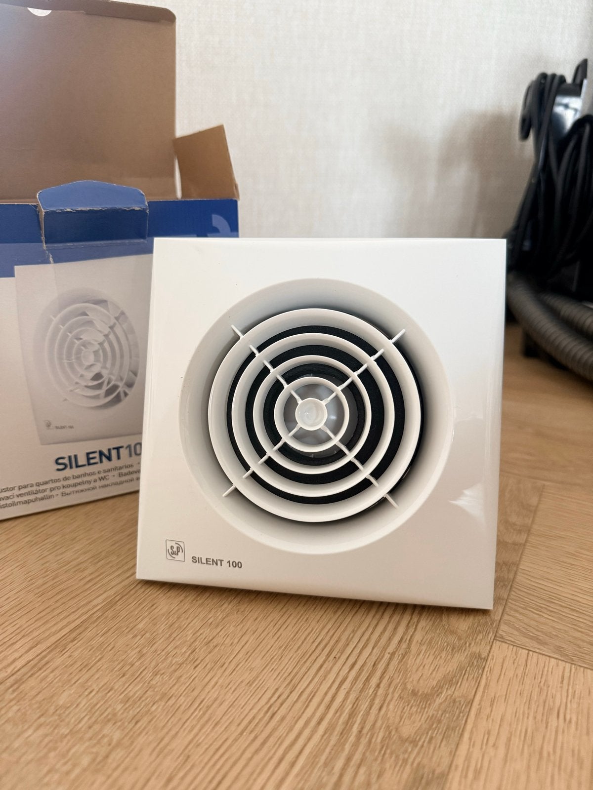 Nieuwe S&P Silent 100 CZ afzuiger/ventilator in doos, Ophalen of Verzenden, Nieuw, Ventilator en Afzuiger