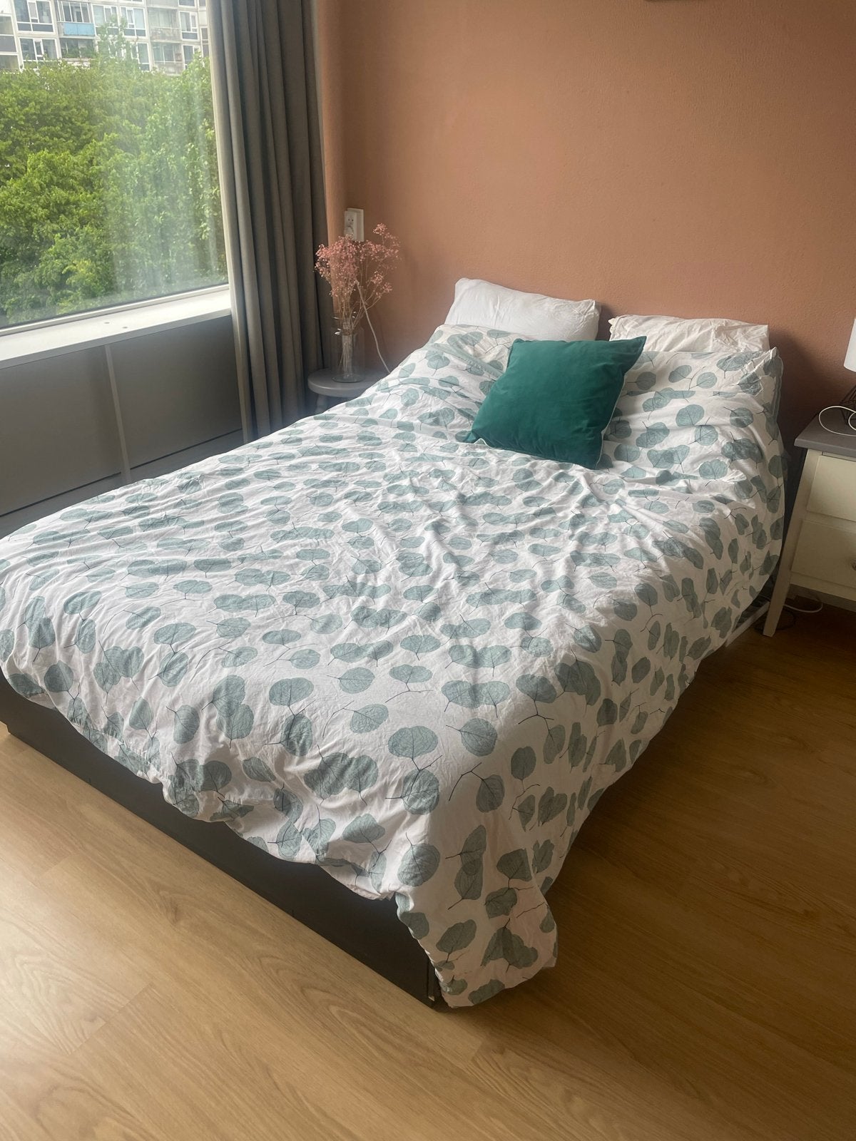 Bed 140x200 cm met matras en lattenbodem, Huis en Inrichting, Slaapkamer | Bedden, Ophalen, Gebruikt, Zwart, Tweepersoons
