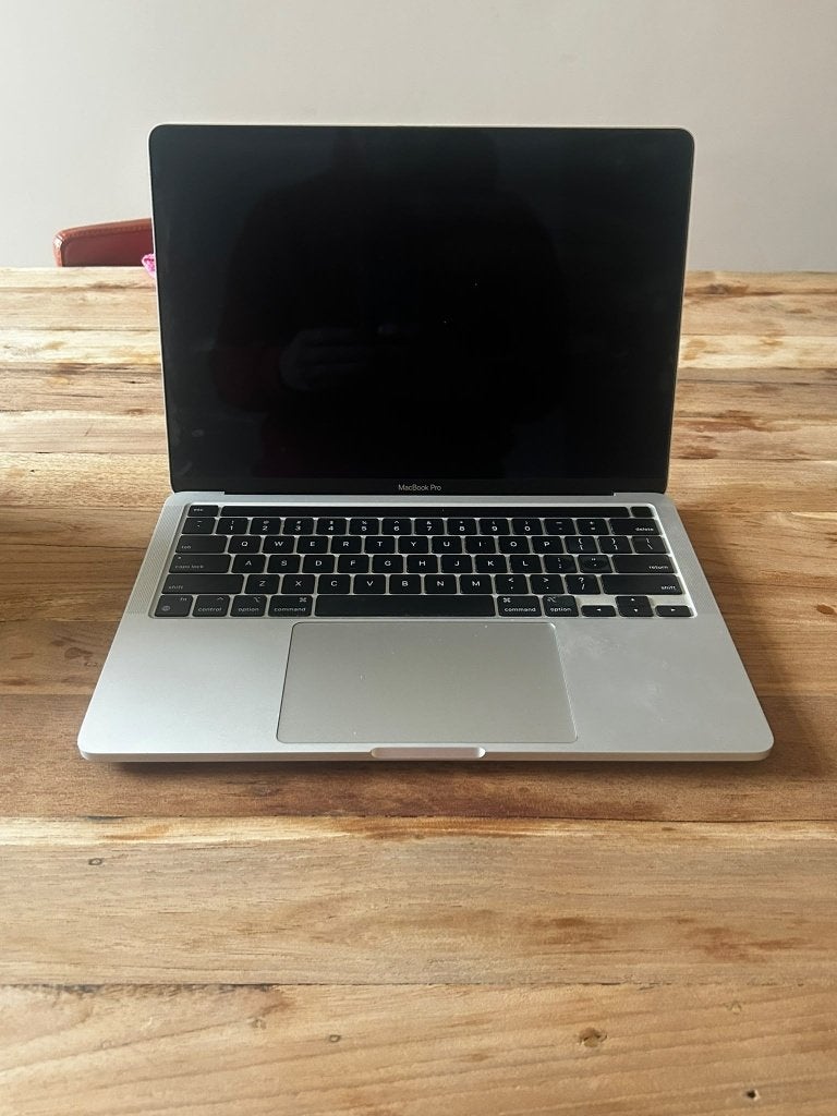 Te koop: MacBook Pro 13-inch (Apple M1, 8 GB, 256 GB SSD), MacBook Pro, 256 GB, Qwerty, 8 GB