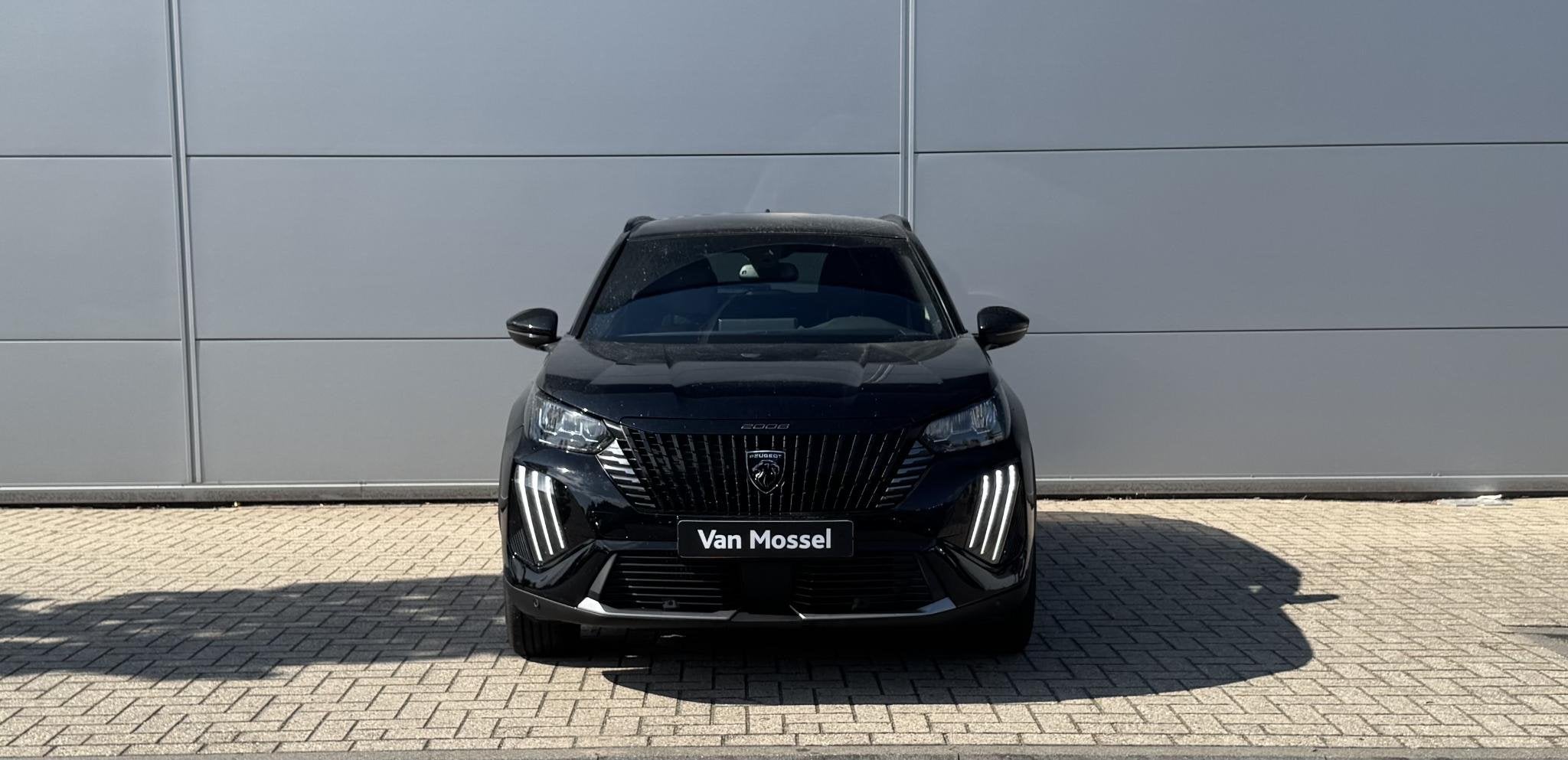 Peugeot 2008 1.2 Hybrid 145 Allure | Automaat | Parkeersenso, Auto's, Euro 6, 1199 cc, Leder en Stof, Zwart