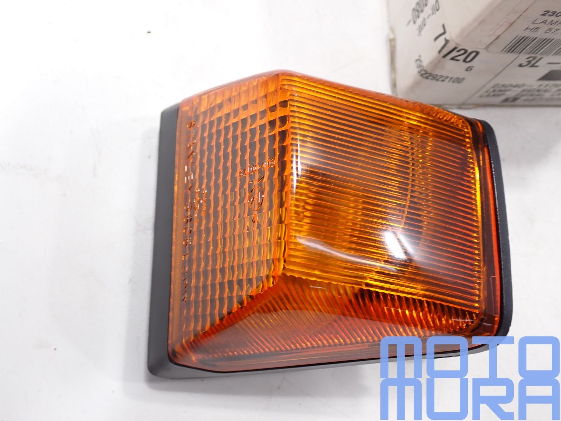 ≥ Kawasaki GPX 600R 1988 - 1997 Nieuw knipperlicht links achte