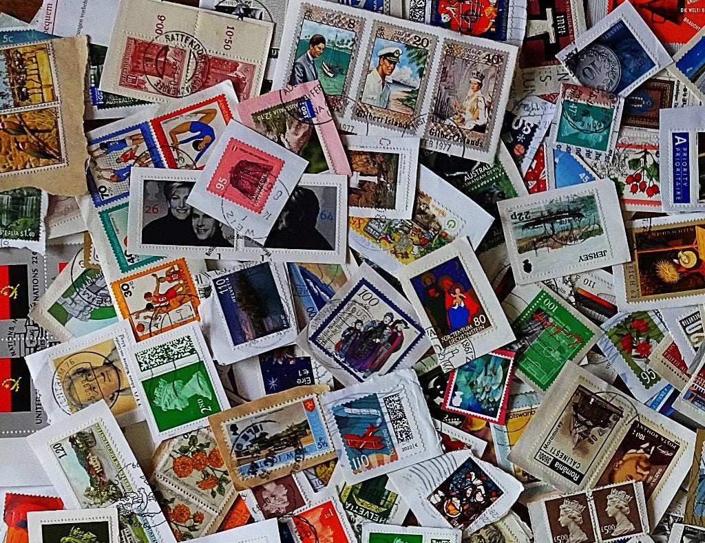 Wereld Kilowaar 3, Postzegels en Munten, Verzenden, Buitenland