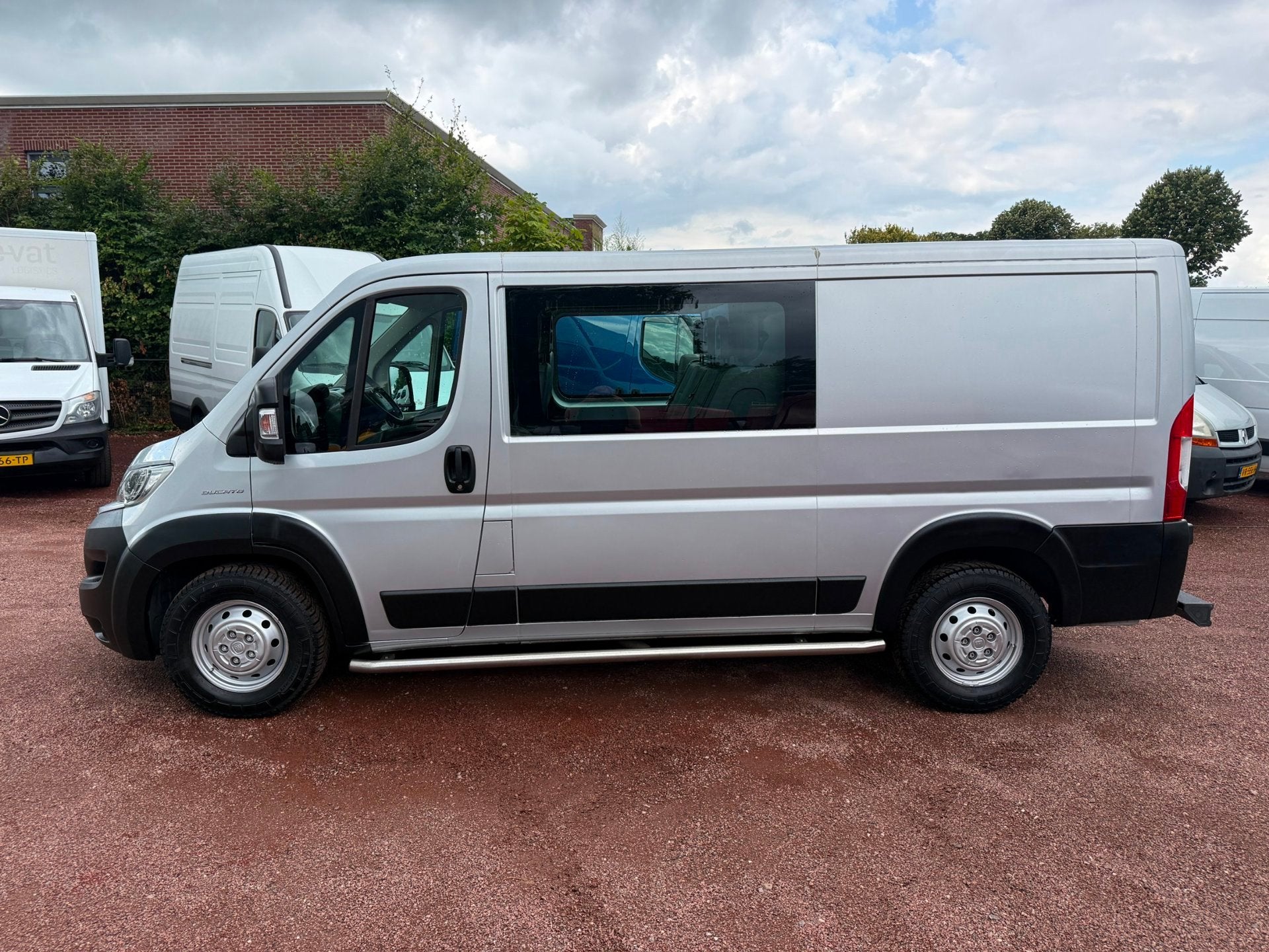 Fiat Ducato 35H 2.3 EURO 6 L2H1 DC 3000kg Trekgewicht, Voorwielaandrijving, Euro 6, 3000 kg, Origineel Nederlands