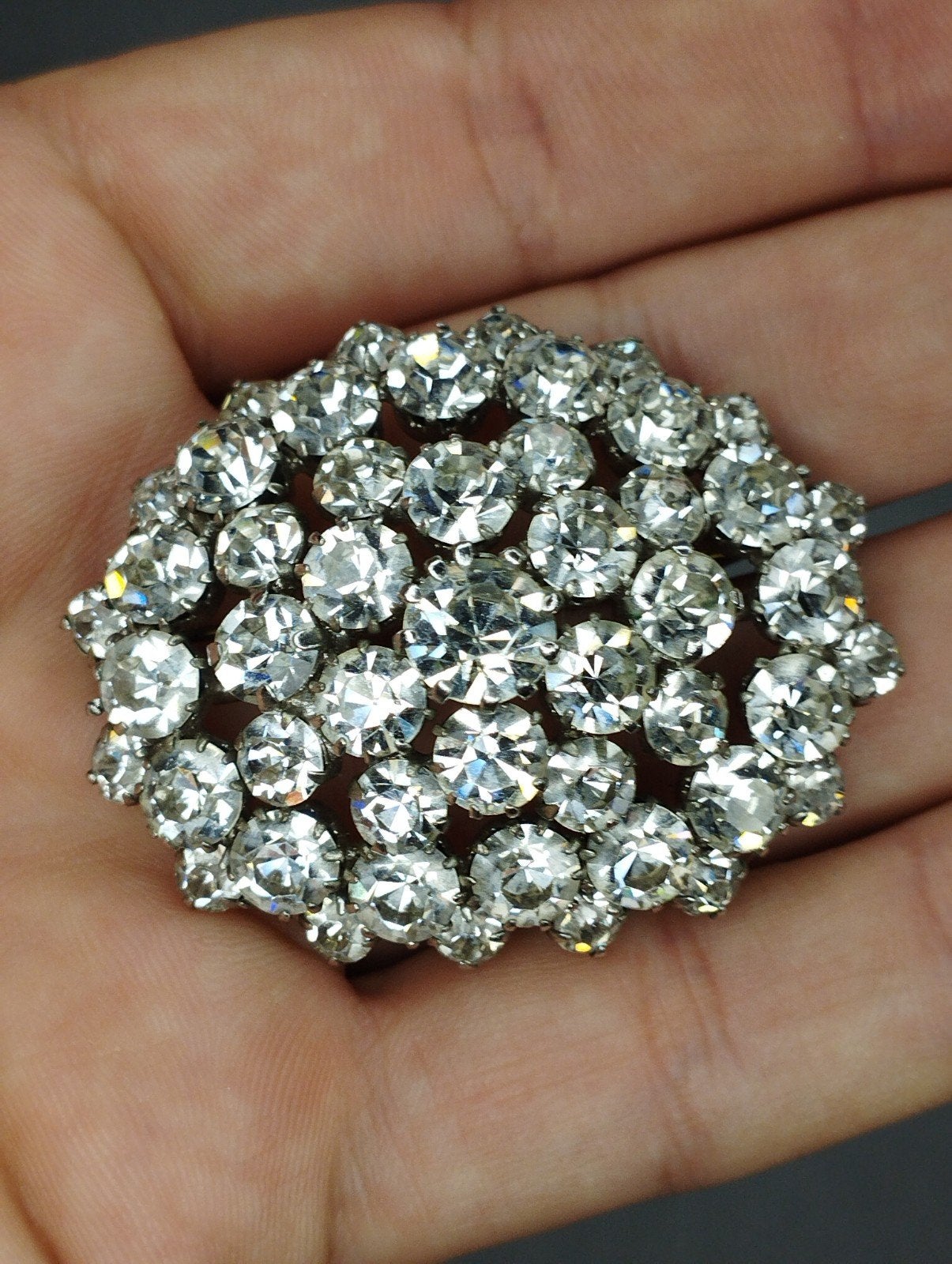 Prachtige vintage broche in groot formaat, Sieraden, Tassen en Uiterlijk, Broches, Ophalen of Verzenden, Zo goed als nieuw, Zilver
