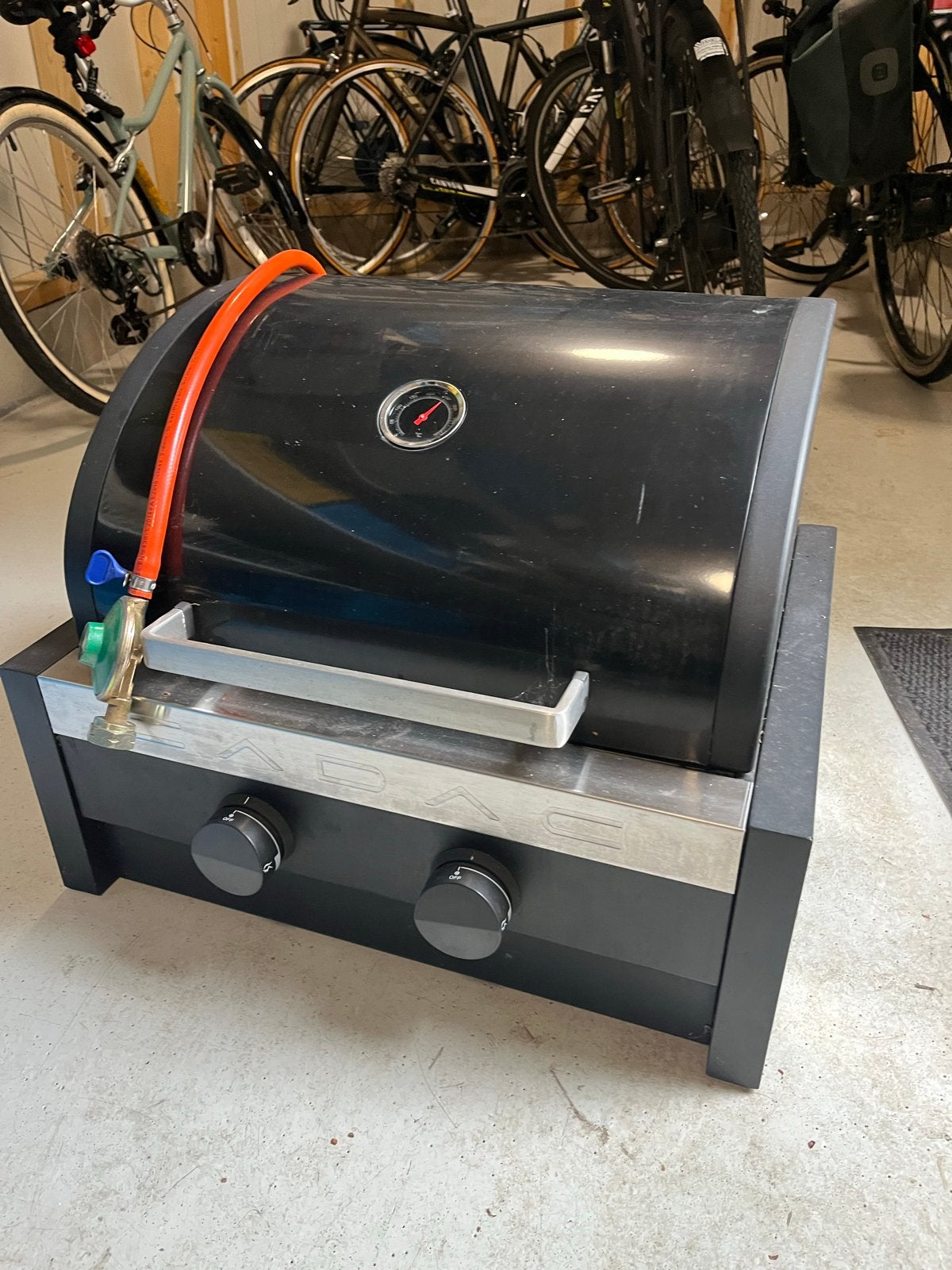 Cadac urban stratos inbouw gasbarbecue met hoes, Ophalen, Gebruikt