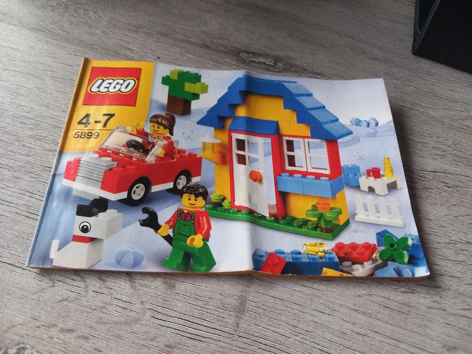 2 Lego sets 5899 (woonhuis) en 6193 (kasteel), Kinderen en Baby's, Speelgoed | Duplo en Lego, Ophalen of Verzenden, Gebruikt