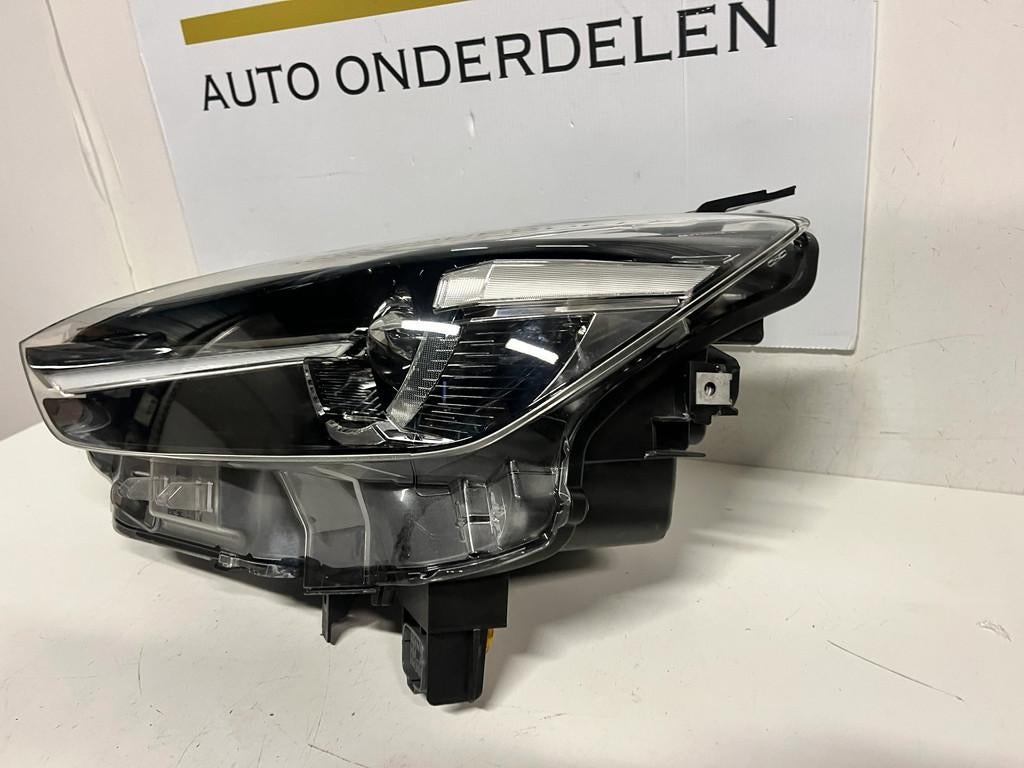 MAZDA CX 3 CX3 VOL LED KOPLAMP LINKS D10E-51040 BESCHADIGD, Gebruikt, Shinchi, Fuchu-Cho 3-1
730-8670  Hiroshima, Mazda Motor Corporation