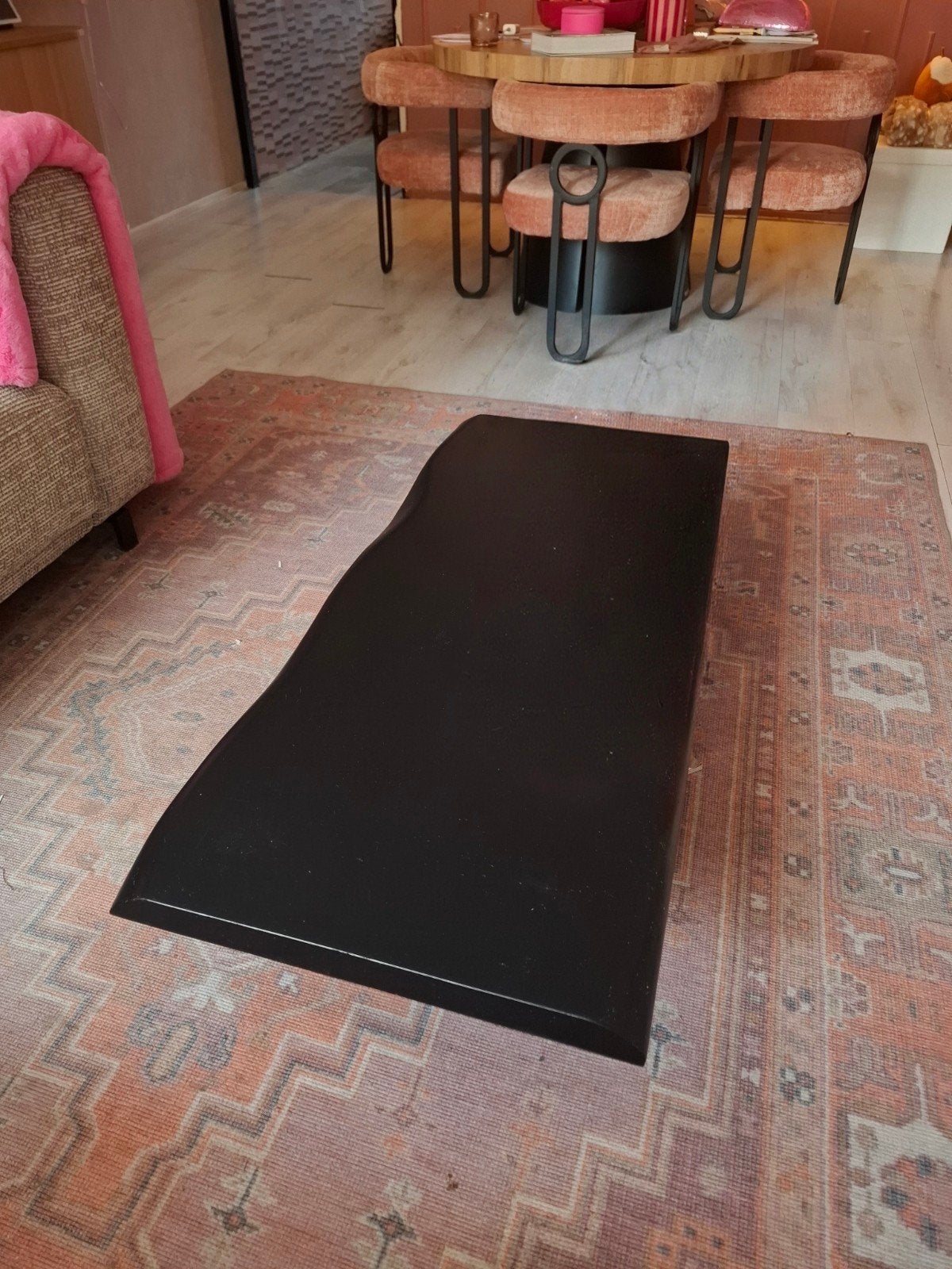 Prachtige WOOOD Cali Salontafel – Zwart Mangohout, Ophalen, Gebruikt