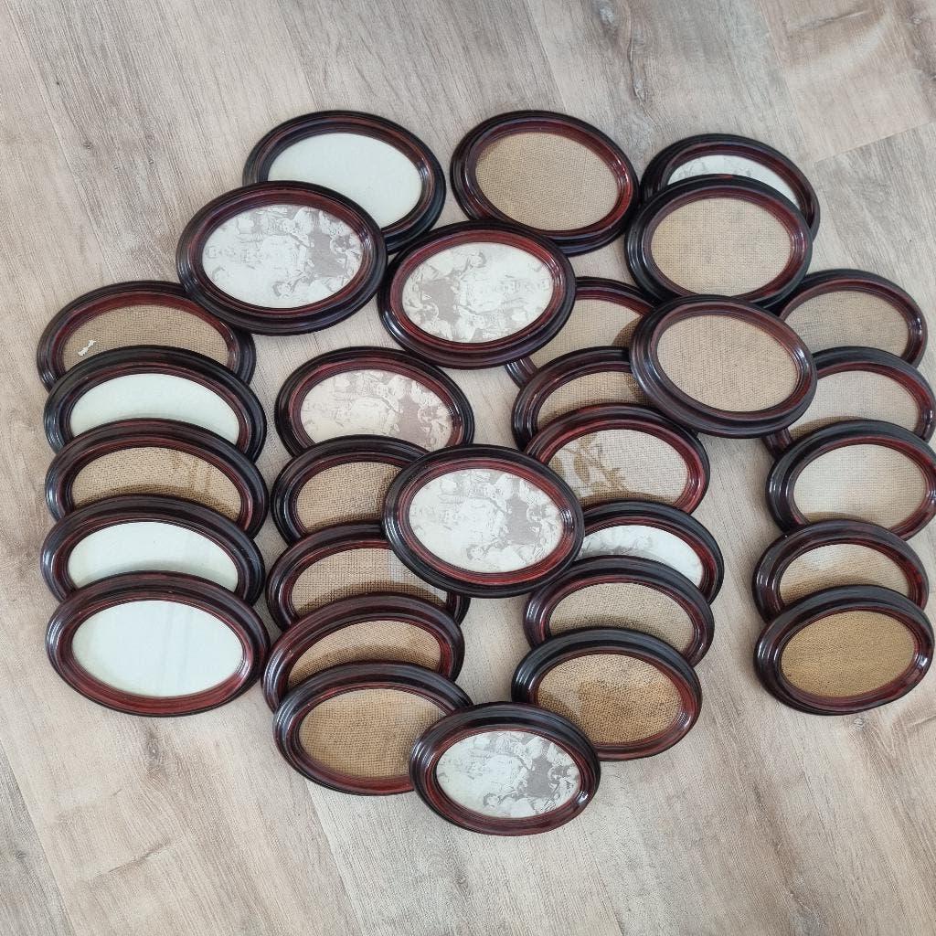 Ovale fotolijstjes bruin - 30 stuks, Ophalen, Gebruikt