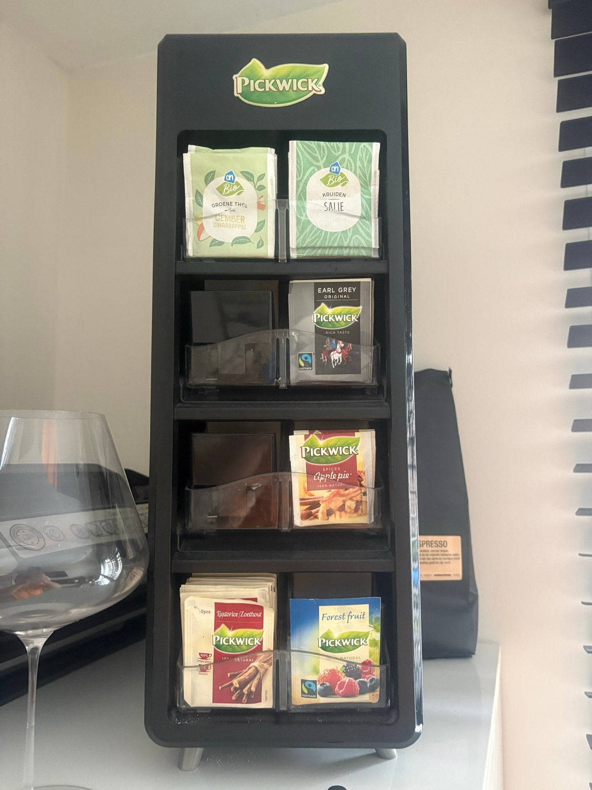 Pickwick Theedispenser - Compact en Stijlvol, Gebruikt, Kunststof, Ophalen of Verzenden, Zwart