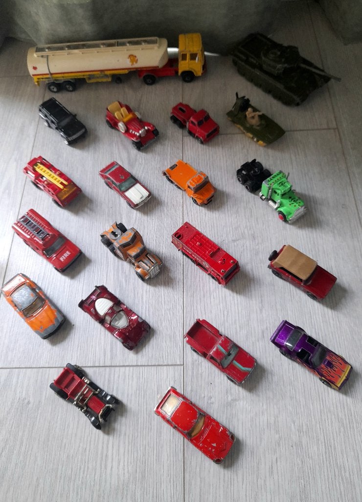 Verzameling oude autootjes Corgi Dinky toys Matchbox, Ophalen of Verzenden, Gebruikt, Auto, Corgi